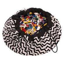 Play and Go Storage Bag and Mat  - Black Zigzag - ROSO
 - 2