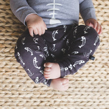 Organic Cotton Baggy pants Fish Pattern Black&White - ROSO
 - 2