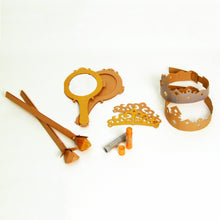 Cardboard Princess Dress-up Set for 4 kids - ROSO
 - 2